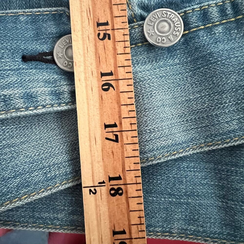 Vintage Levi’s 2004 Women’s 100% Cotton Jean Jacket SZ SM Type 1 Blue Fade - Picture 14 of 15